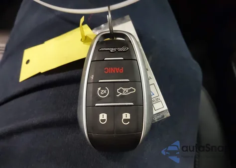 2024 Alfa Romeo Giulia Ti Awd z USA, uszkodzony, nr VIN ZARFANBN9R7680455